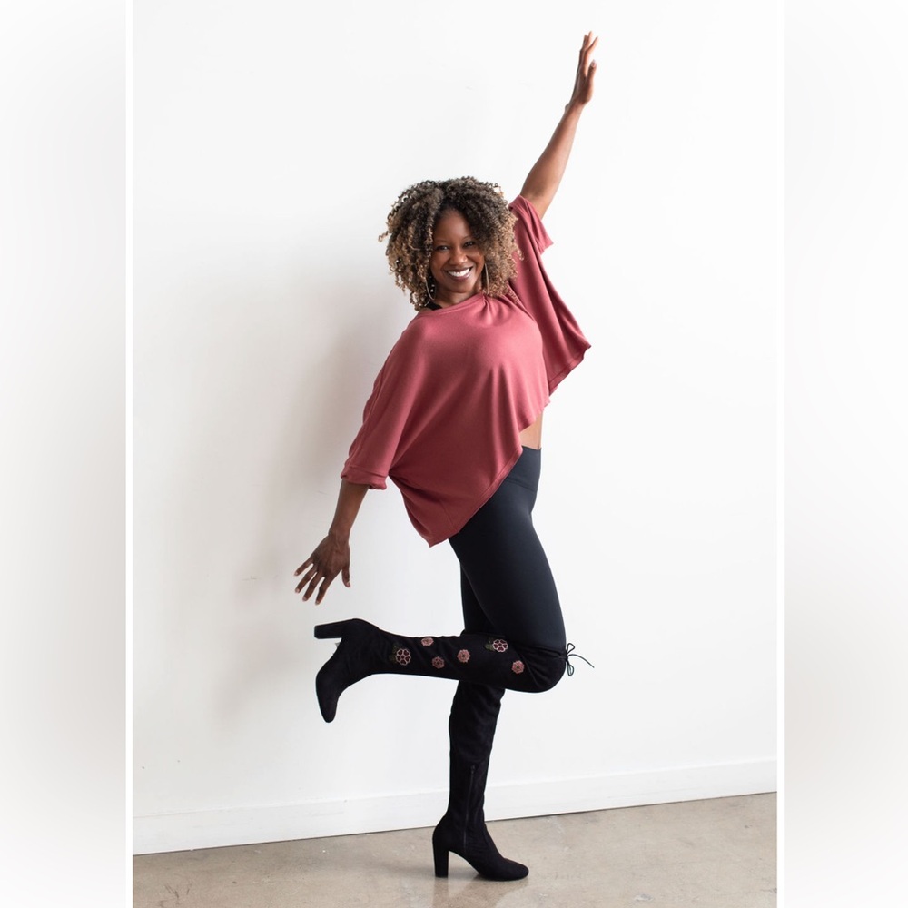 Savvi Hollie Top in cinnamon - Picture 10 of 15